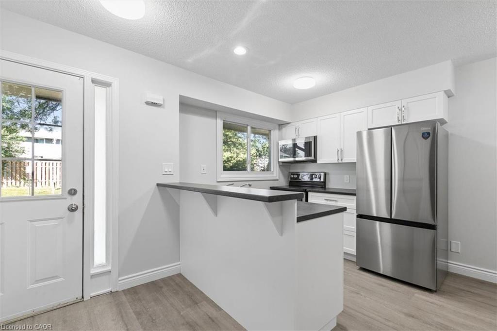 211 Veronica Drive 8