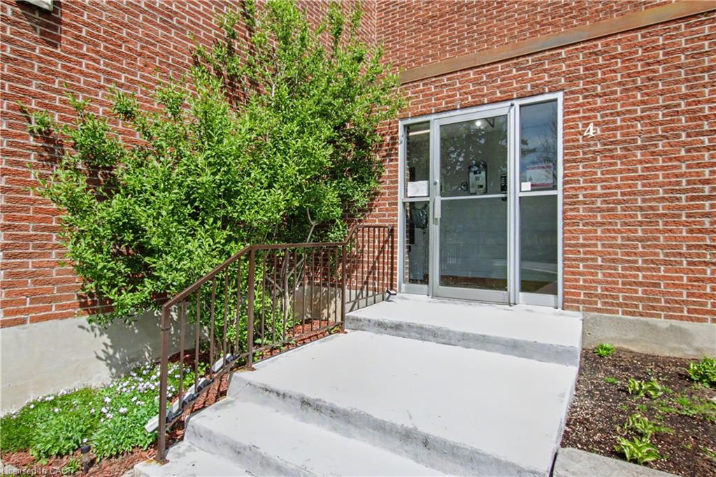 4 Avalon Place 105