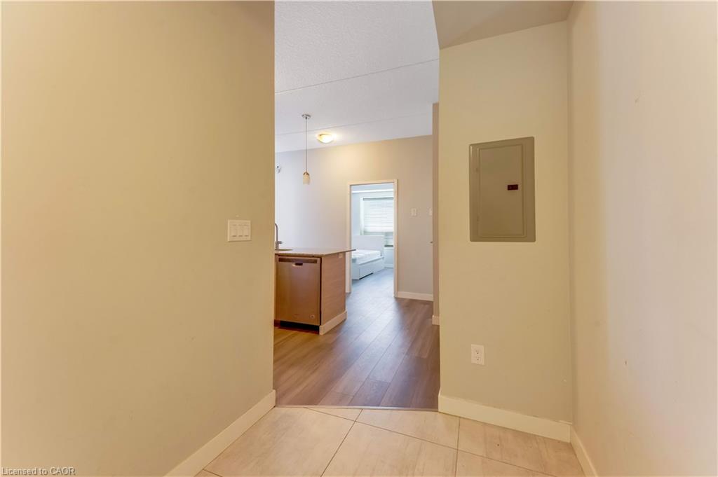 318 Spruce Street 1102
