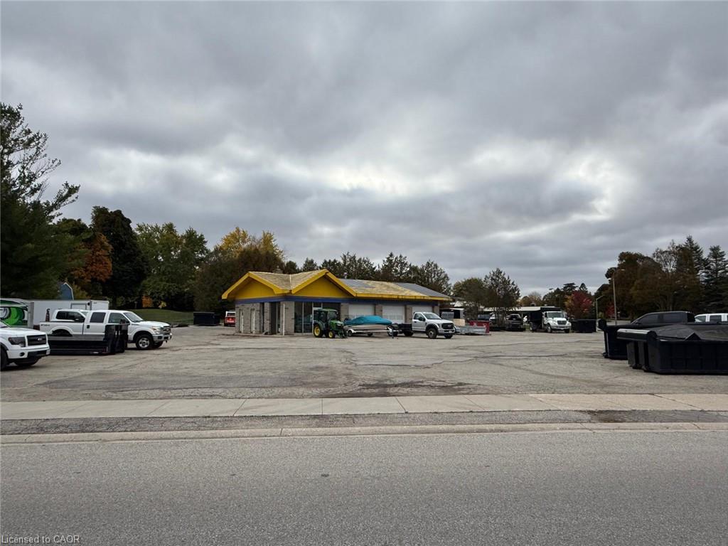 255 Toll Gate Boulevard