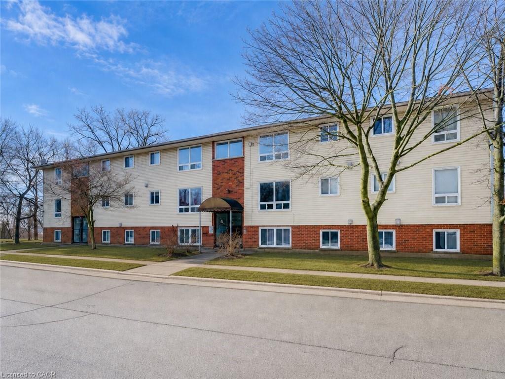 119 Cedar Street S 15