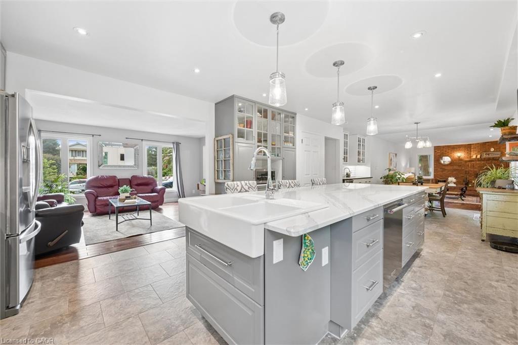 667 Fern Road