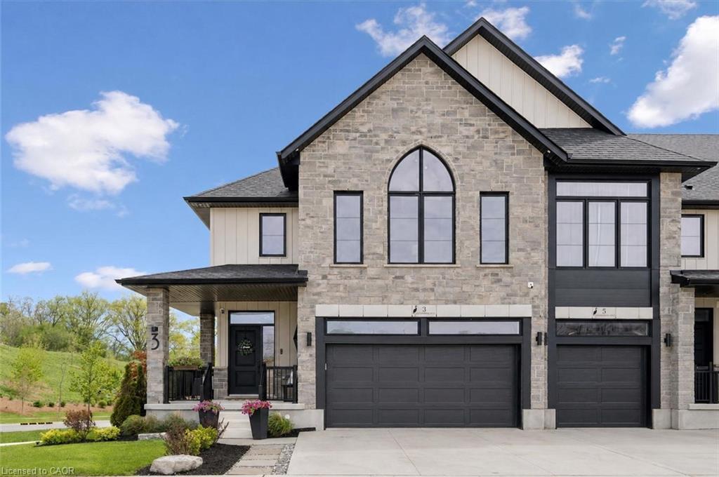 3 Queensbrook Crescent