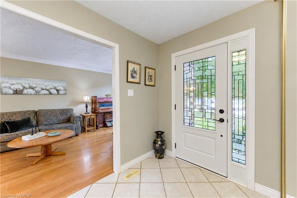 104 Deerwood Crescent