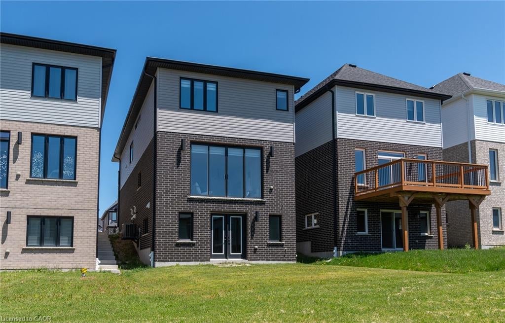 508 Nathalie Crescent