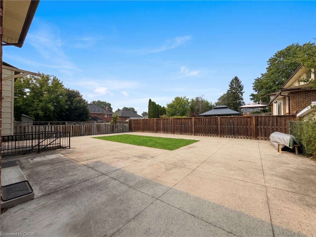 84 Amherst Drive