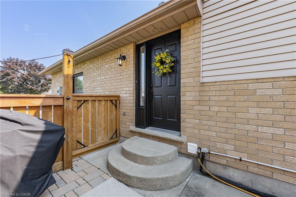 37 Sandalwood Drive