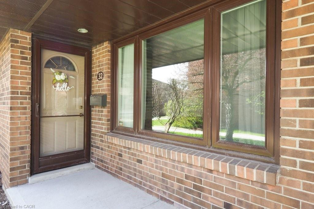 279 Sandowne Drive 32