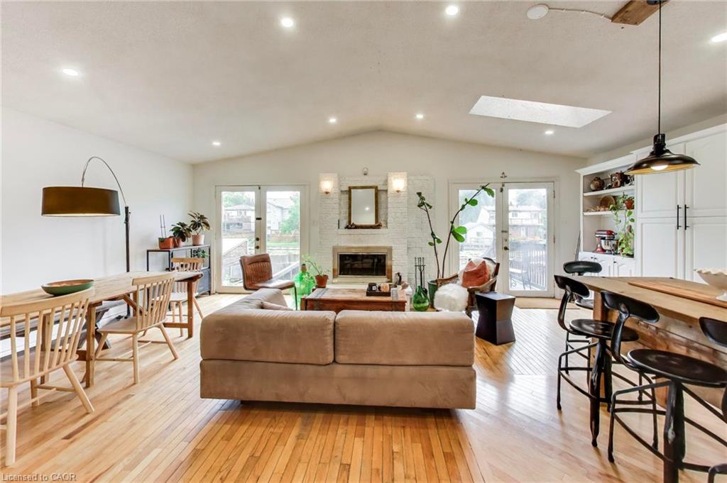35 Shirlea Boulevard