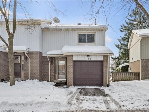 51 Paulander Drive 31 Kitchener ON N2M 5E5