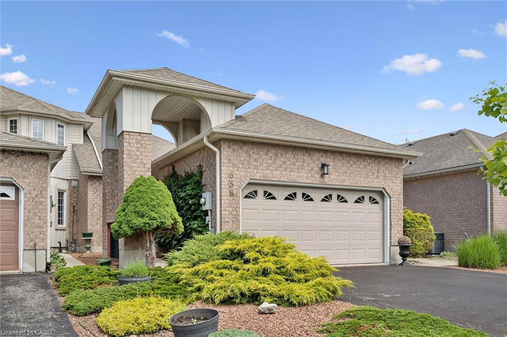 658 Ellesmere Court