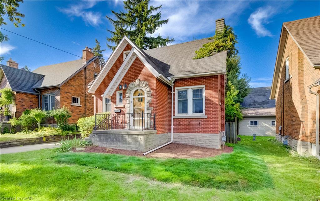 7 Locust Street