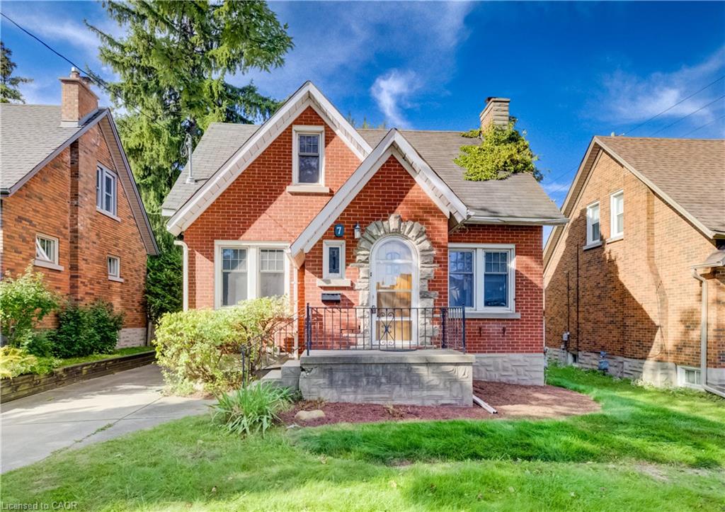 7 Locust Street