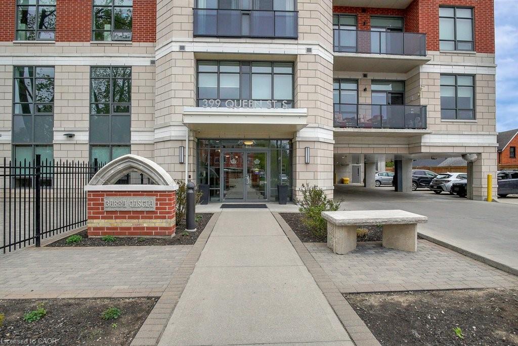 399 Queen Street S 101
