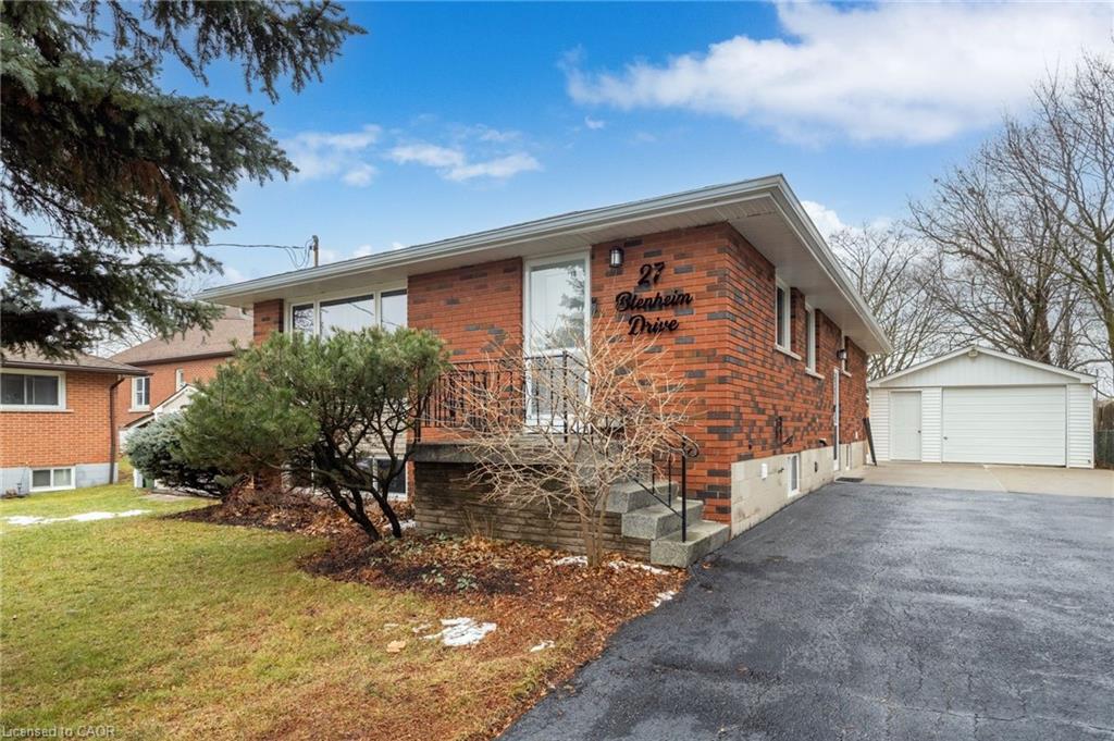 27 Blenheim Drive