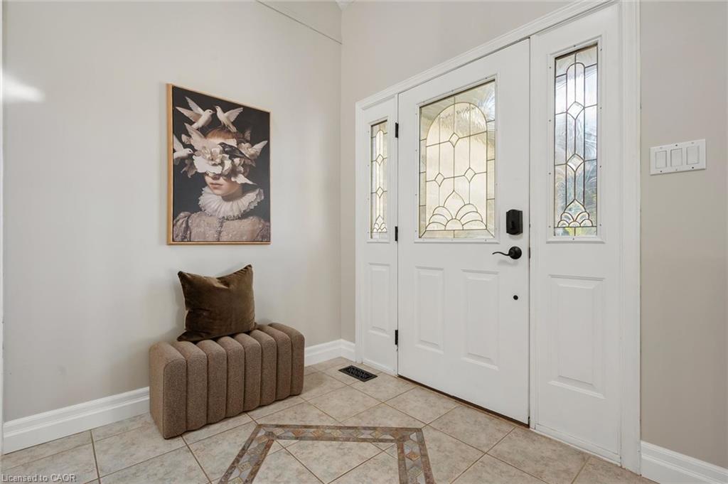 25 Amalia Crescent