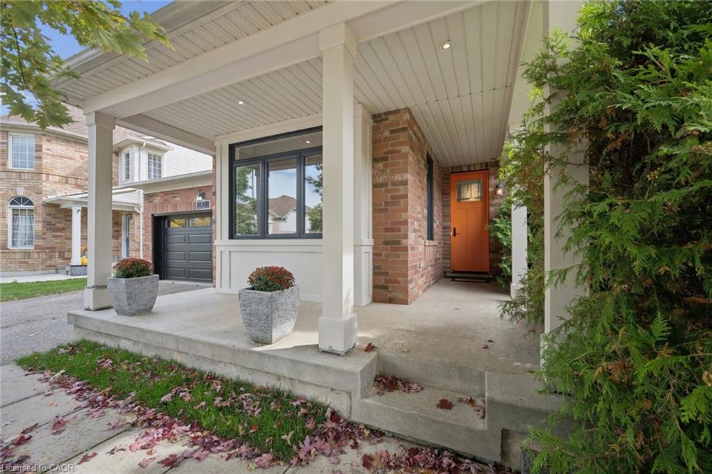 83 Glazebrook Crescent