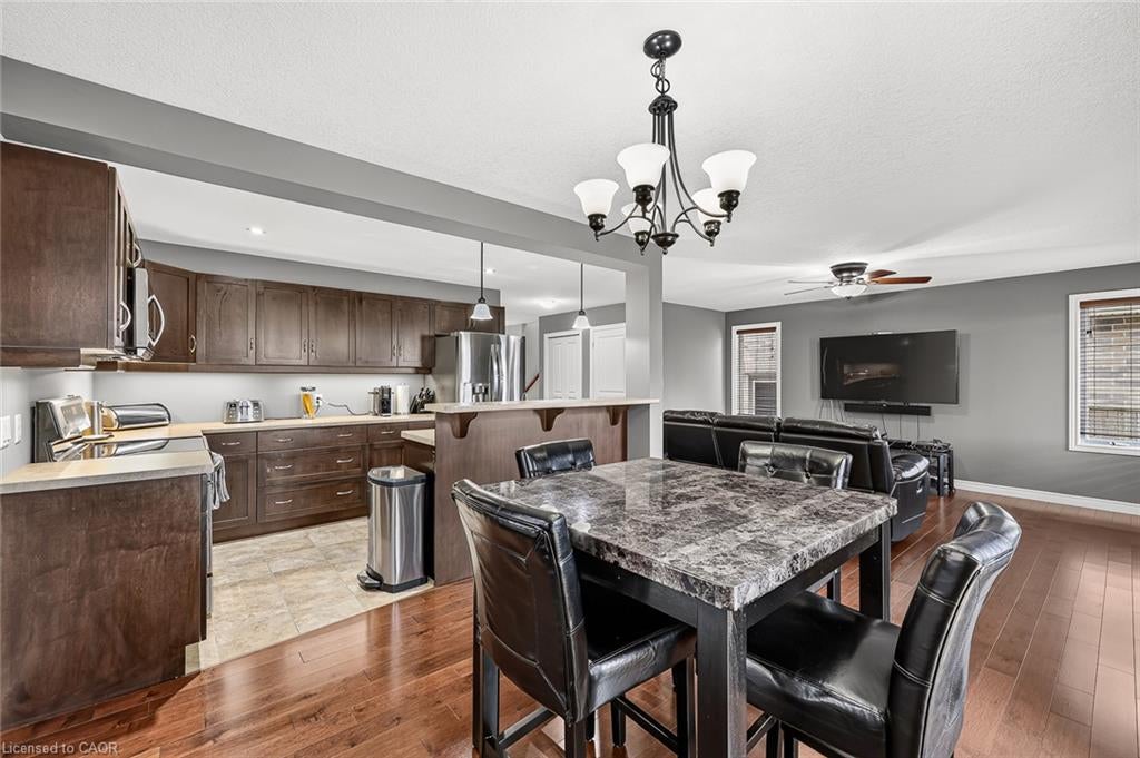 1028 Alberni Road
