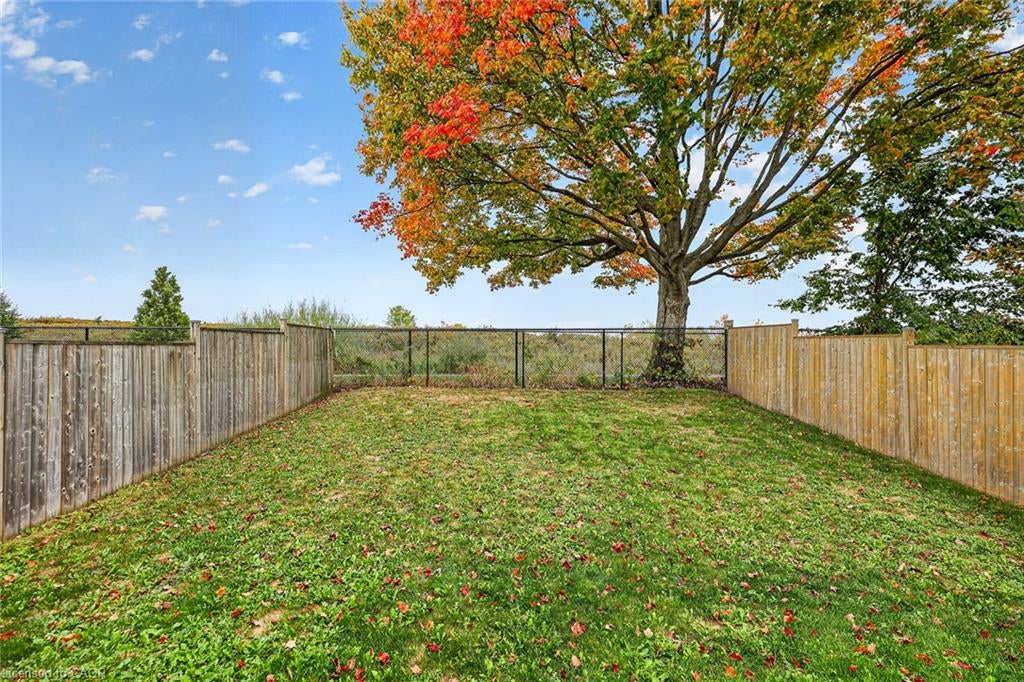1028 Alberni Road
