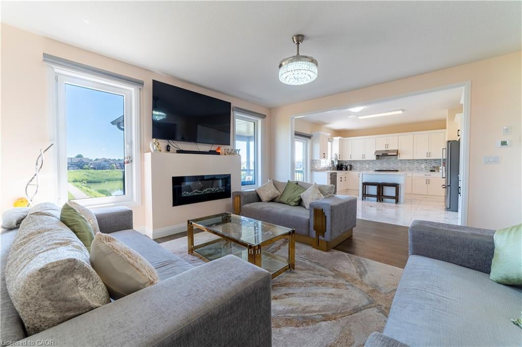 42 Grandville Circle