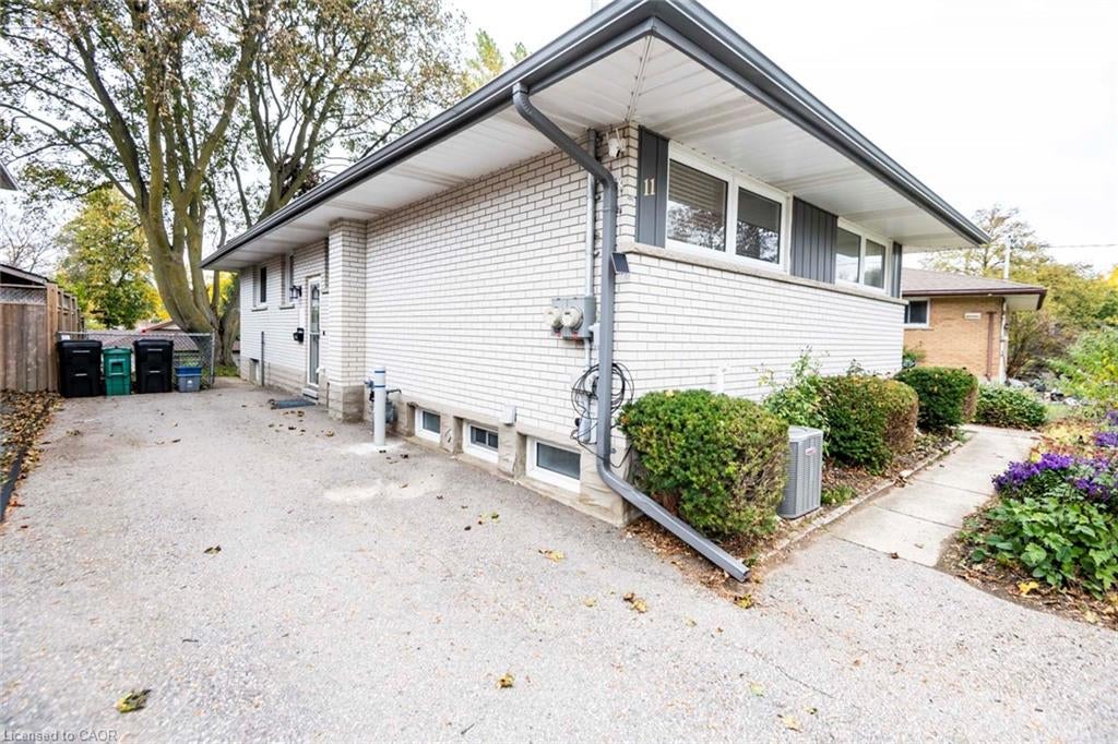 11 Duncairn Avenue