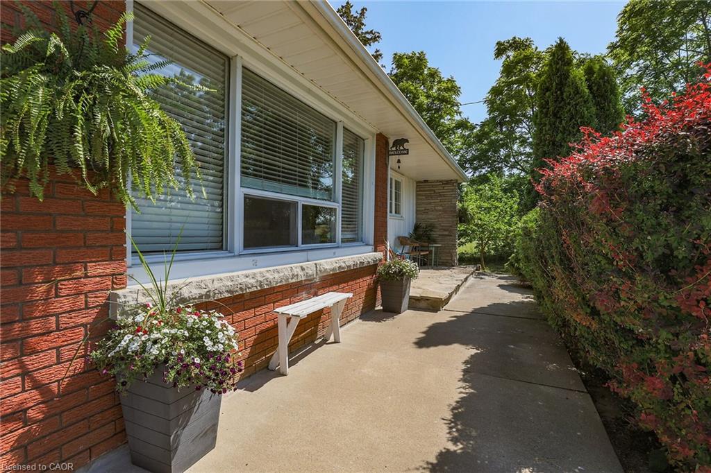 73222 #27 Regional Road