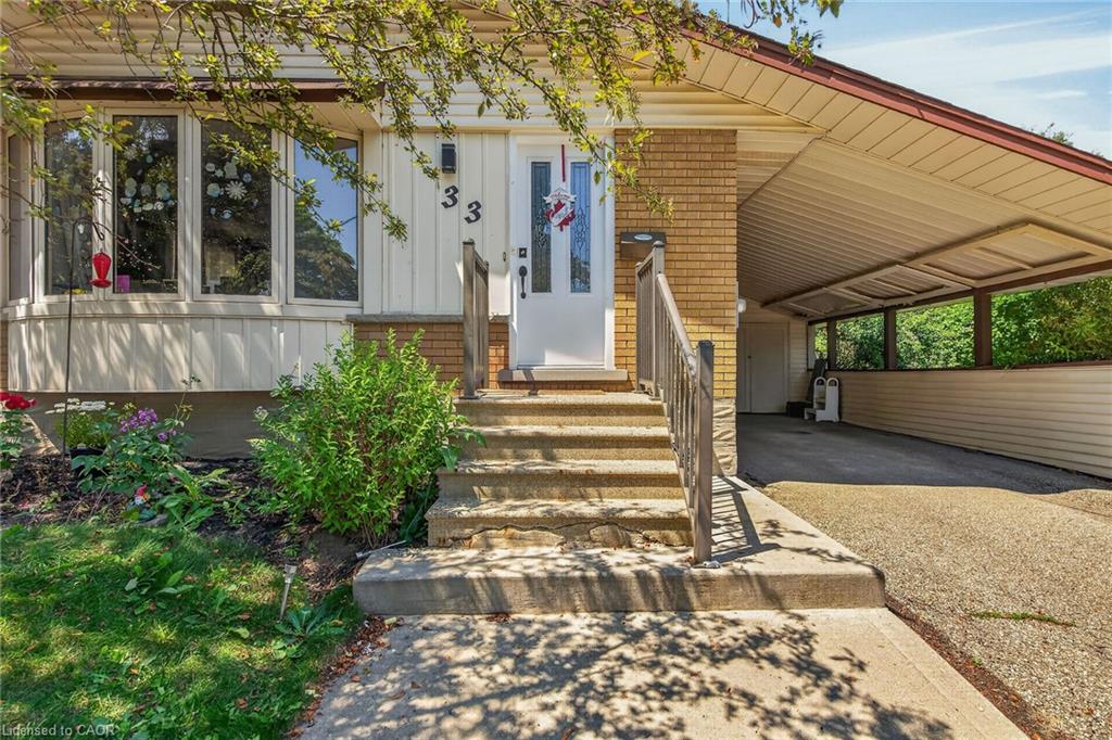 33 Ruskview Road