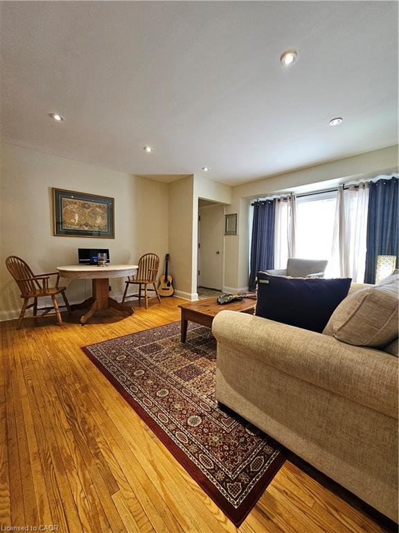 379 St. Leger Street