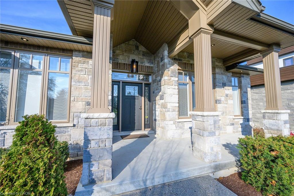 135 New Lakeshore Road