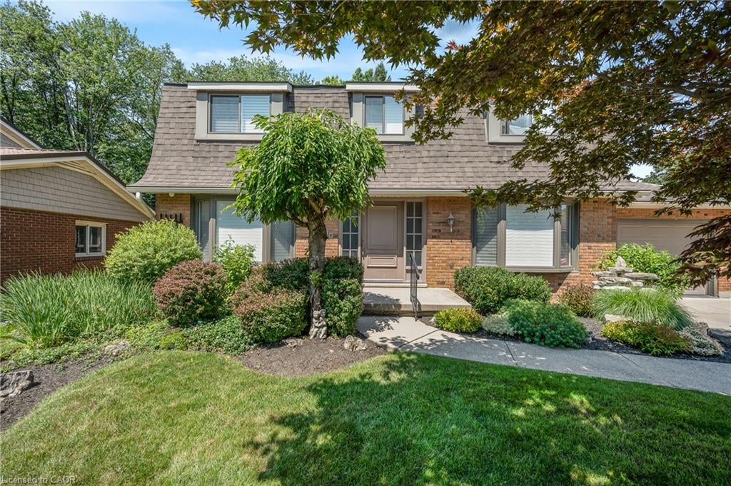 30 Westwood Crescent