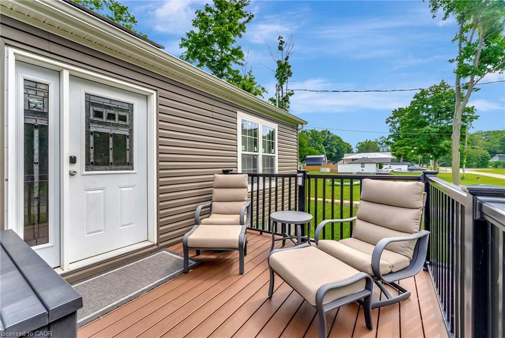 4881 Mapleview Crescent