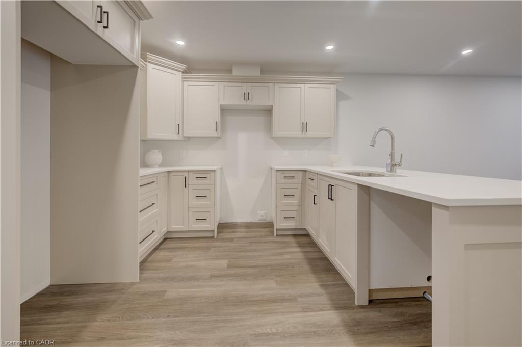 202 Elgin Street