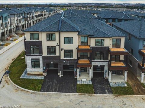 155 Equestrian Way 141 Cambridge ON N3E 0B8