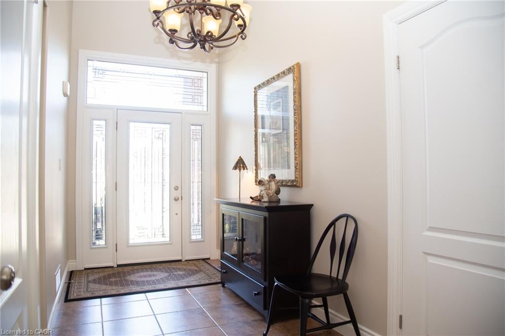 72 Willowdale Crescent
