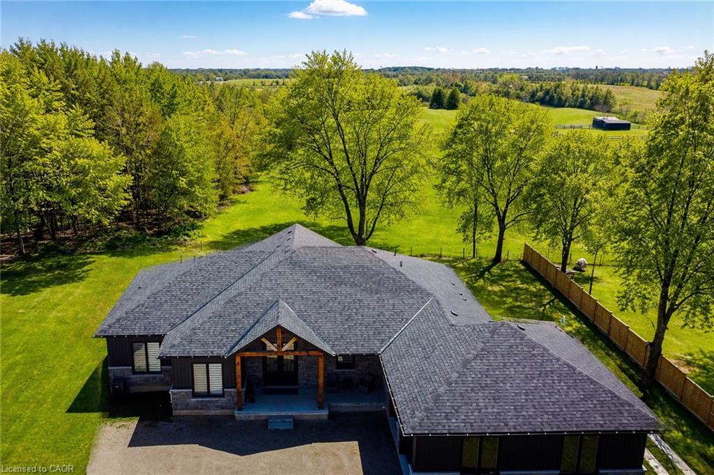 1266 Colborne Street W