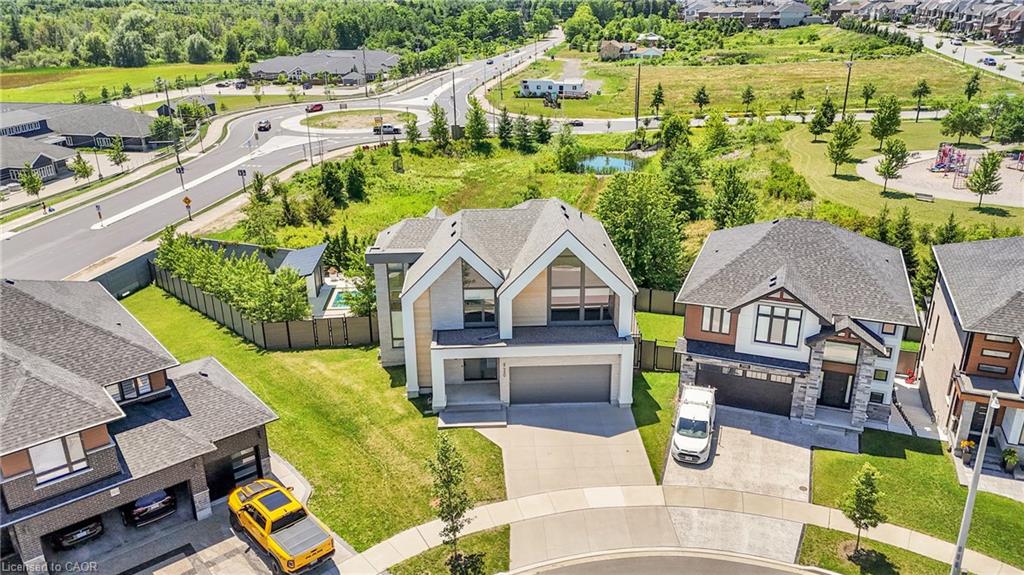 920 Thomas Pedder Court