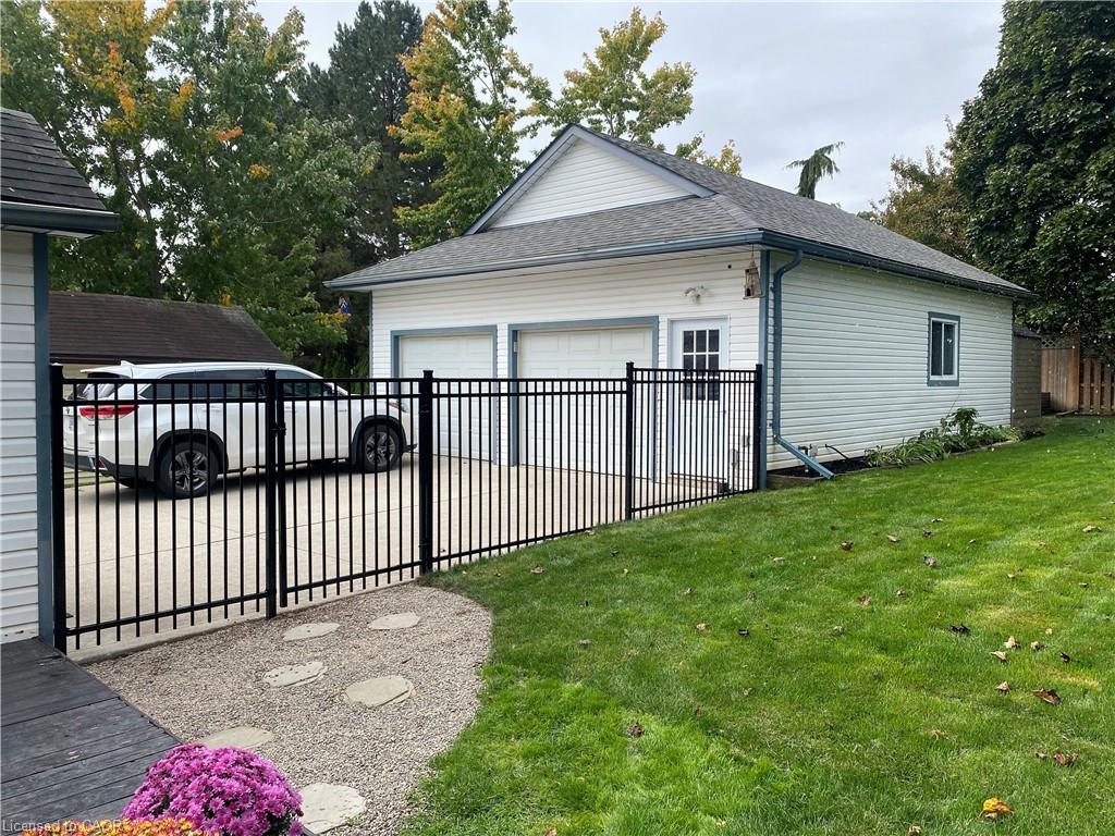 3600 Nafziger Road