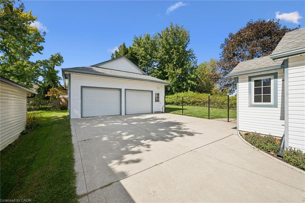 3600 Nafziger Road