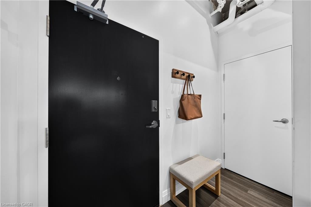120 Huron Street 418