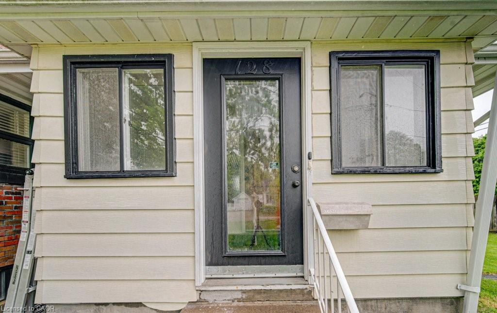 128 Pollock Avenue