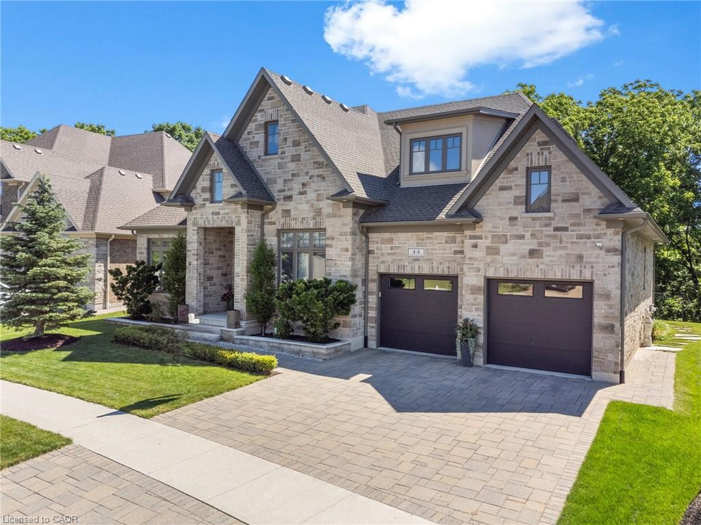 44 Pioneer Ridge Drive