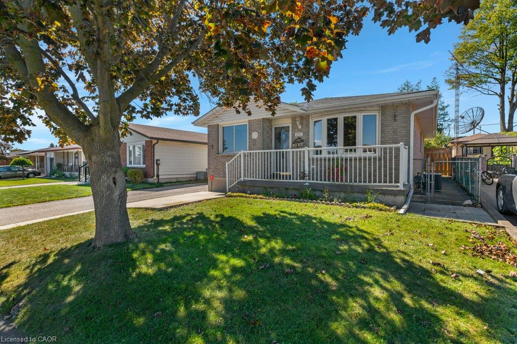 222 Thunderbird Drive