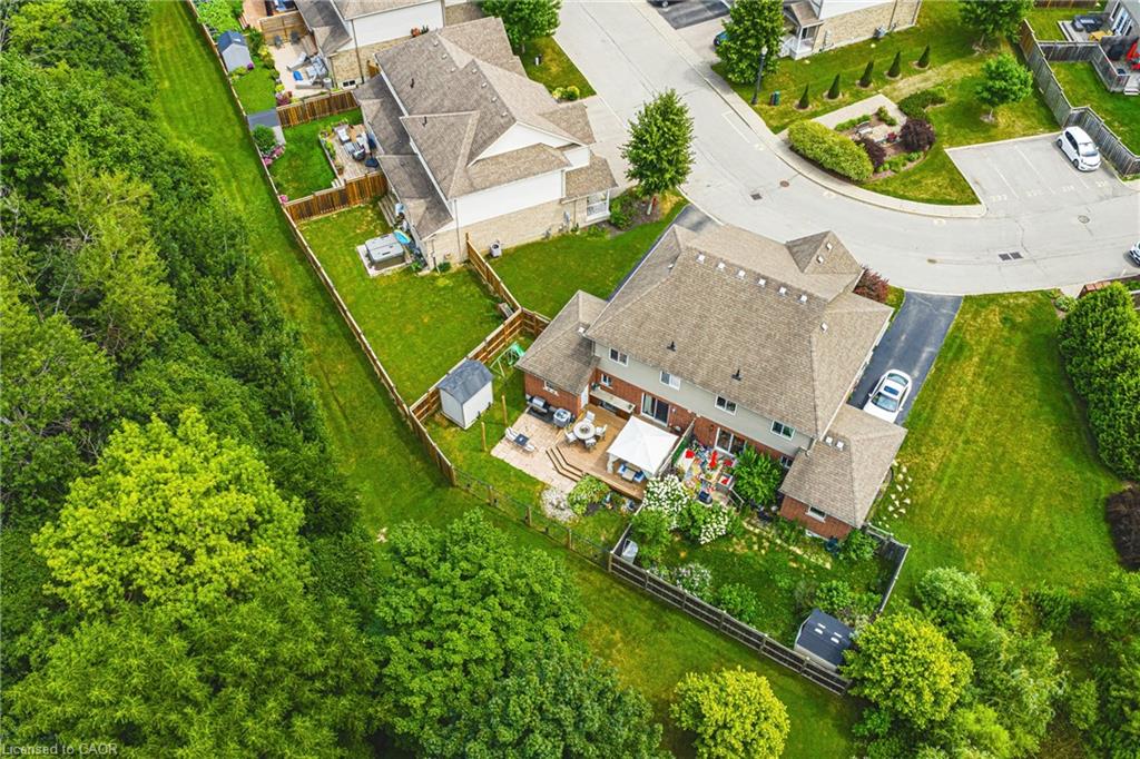 214 Snyders Road E 2