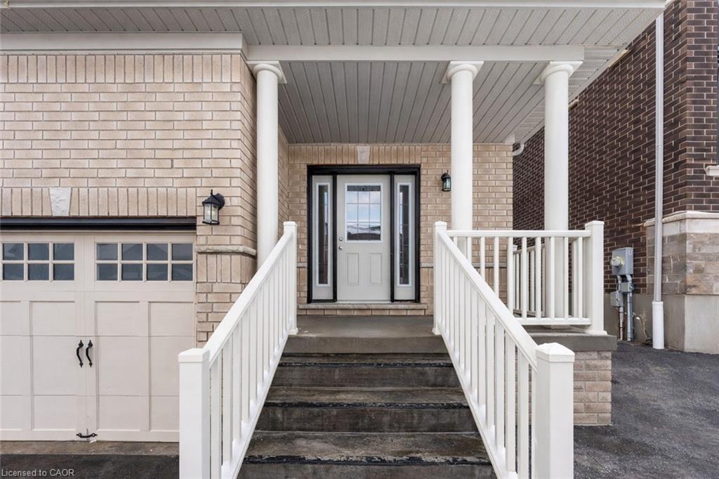 565 Florencedale Crescent