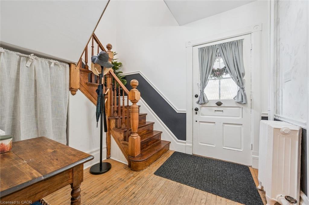 99 Water Street S