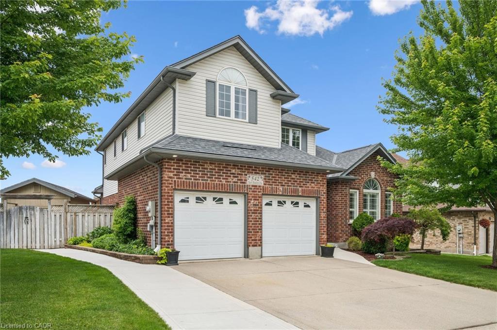 542 Rush Meadow Crescent