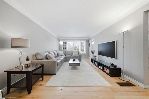 71 Pinecrest Drive Kitchener ON N2A 2G6