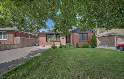88 Glenview Avenue Cambridge ON N1R 2W2