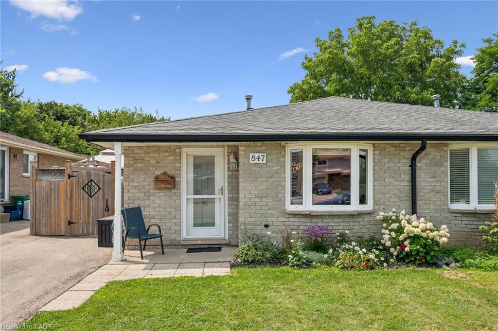 847 Doon Village Road