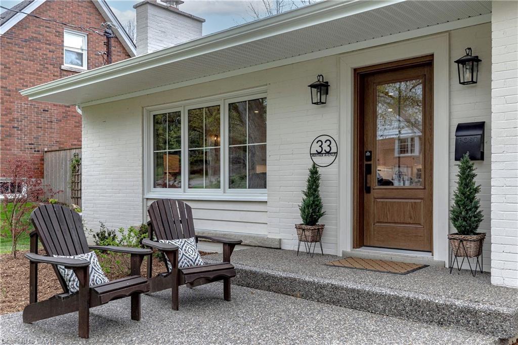 33 Mayfair Avenue